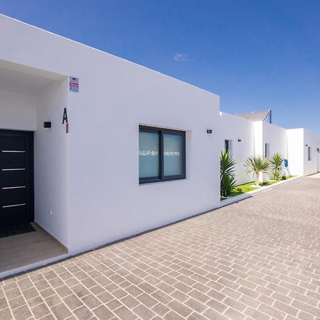 Sea Breeze Villas Lapa And Claca Коста Бланка Экстерьер фото