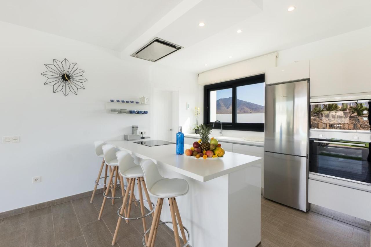 Sea Breeze Villas Lapa And Claca Коста Бланка Экстерьер фото
