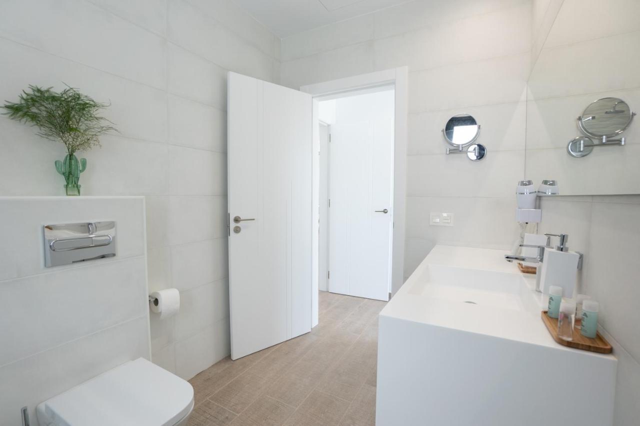 Sea Breeze Villas Lapa And Claca Коста Бланка Экстерьер фото