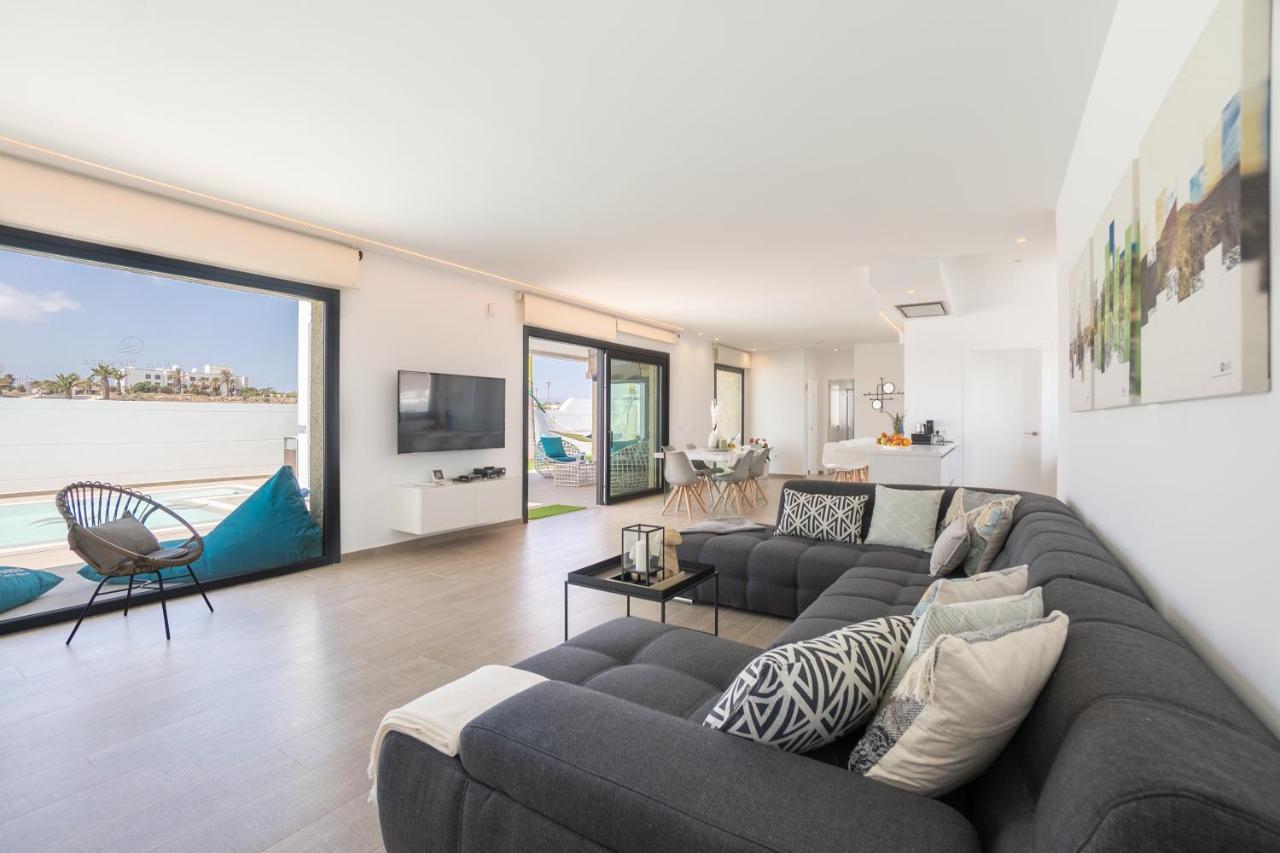 Sea Breeze Villas Lapa And Claca Коста Бланка Экстерьер фото